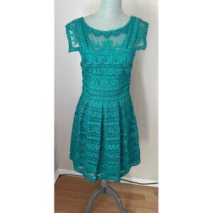 Yoana Baraschi Teal Embroidered Floral Leaf Lace 100% Silk Cocktail Dress Size 8